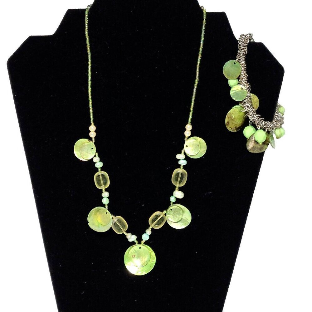 Colorful Shell Necklace and Bracelet Set Green Chunky Charm Stretch 18"